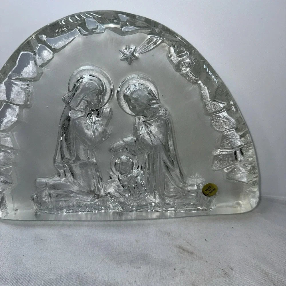 Vintage ZABKOWICE Glass NATIVITY Scene Christmas Holy Family  Poland 8.5